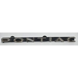 OEM 1962 Pontiac Catalina Grille Emblem GM 541688 Chrome Badge Vintage
